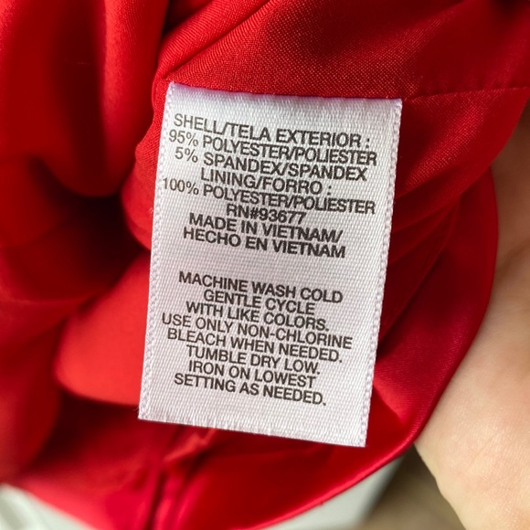 Allen B red dress with asymmetrical shoulder detail. Size 8. - Picture 11 of 12